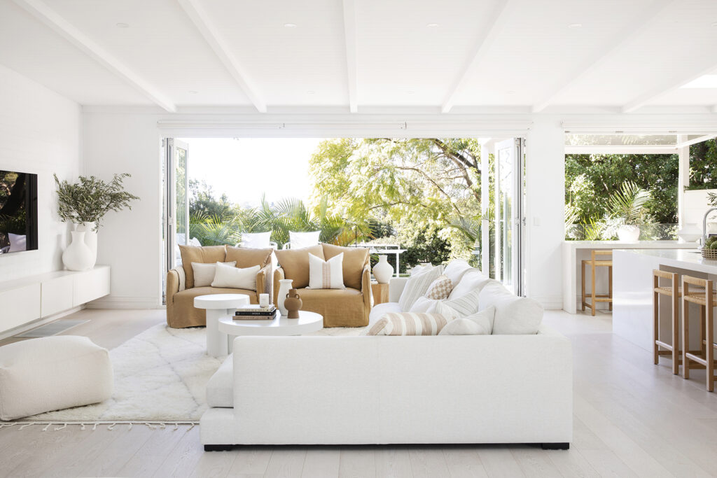 Lana-Taylor-Three-Birds-Renovations-lounge