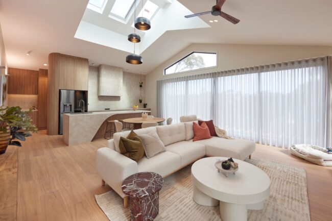 DreamHome_S1_TaelarandElle-livingroom-styled