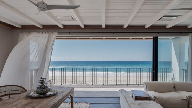Grace-loves-lace-gold-coast-balcony-beachfront-views