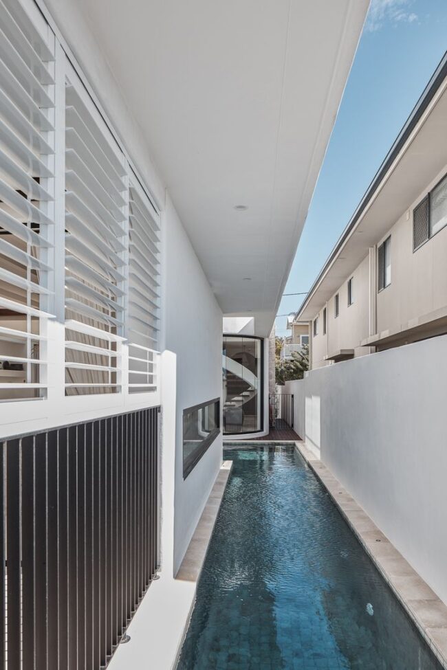 Grace-loves-lace-gold-coast-lap-pool