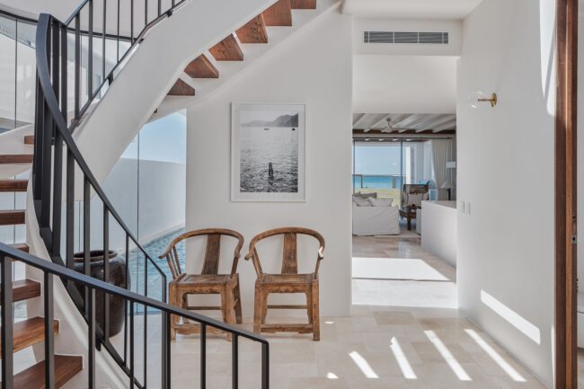 Grace-loves-lace-gold-coast-lobby-interior-pool