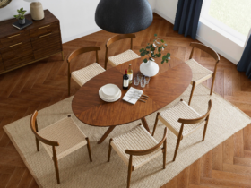6 stylish oval dining tables that are spacious yet compact