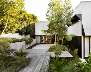 native-garden-multi-levelled