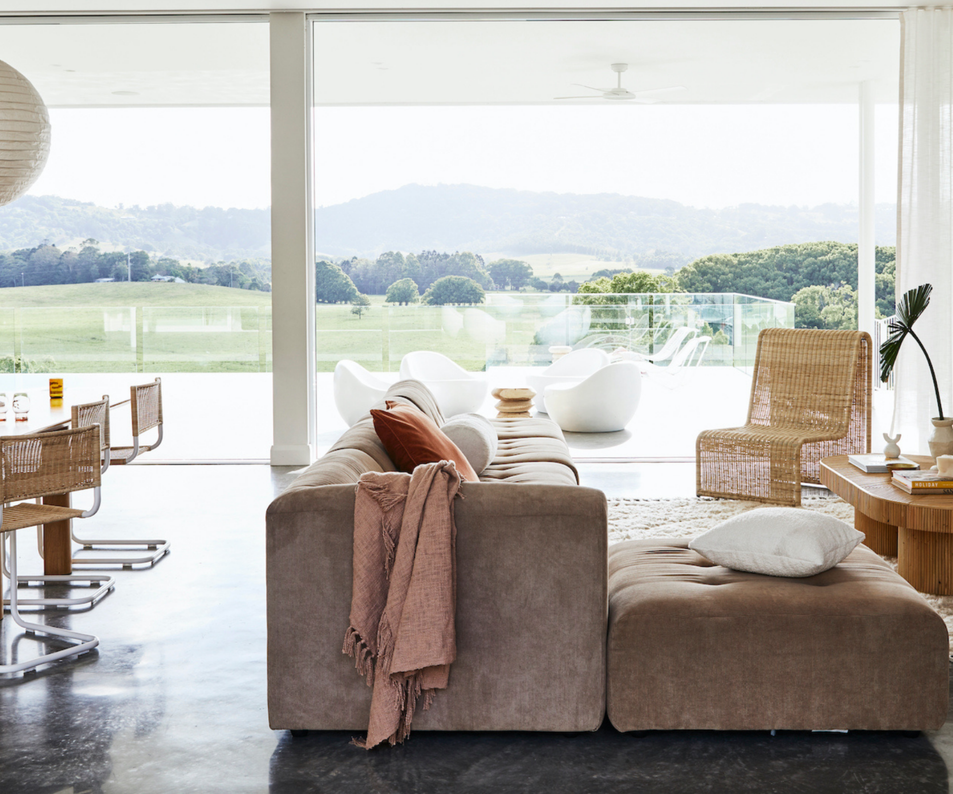 11 warm winter throw blankets to cosy up beneath